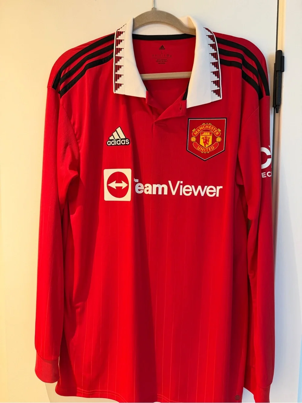 David Beckham Manchester United #7 Adidas Long Sleeve Jersey — Size L